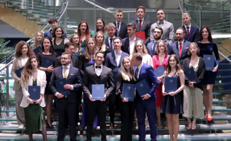 Joint Graduation Ceeremony for CEMS VSE Students Held in Prague